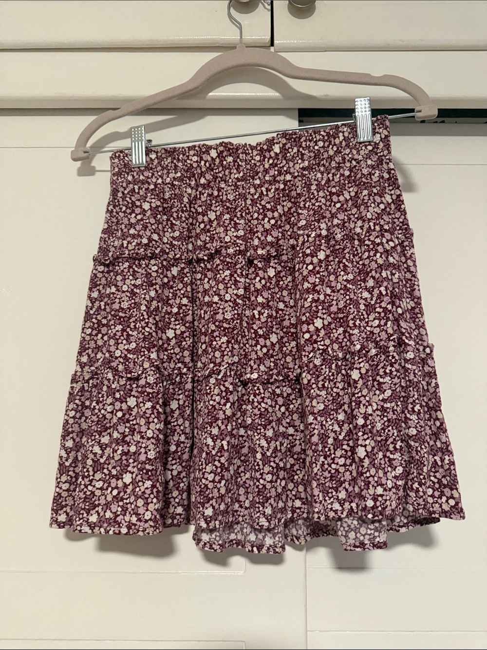 Gap Teen - Floral Tiered Mini Skirt in purples and Cream